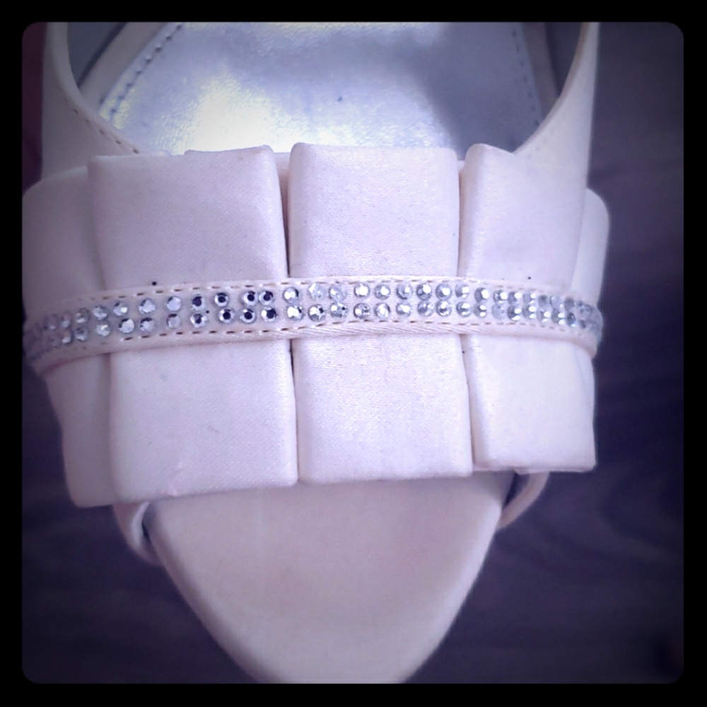 New White Dress Shoes with a Sparkel Accent